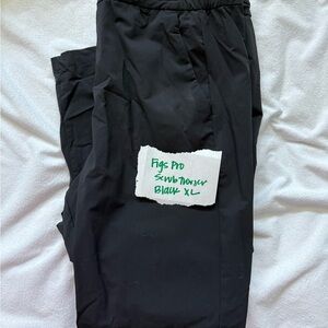 Figs Black pro pants